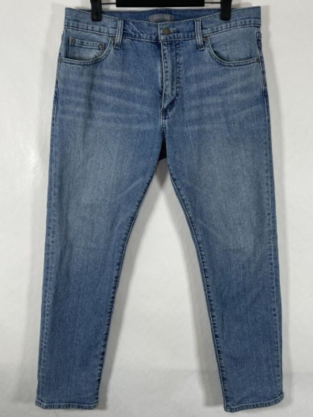 Ash & Erie Jeans Mens 33x28 Blue Denim Light Wash Tapered Leg Stretch